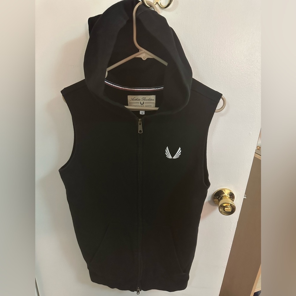 Aesthetic Revolution black cut sleeve zip up hoodie. Size small.